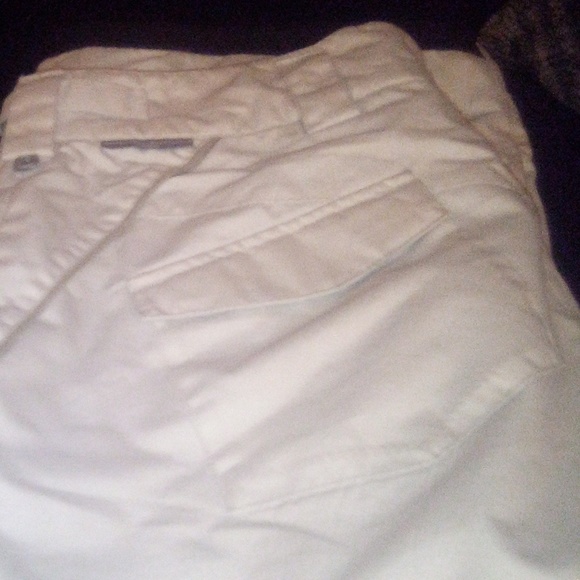 Ladies Convert Pants - Picture 4 of 8